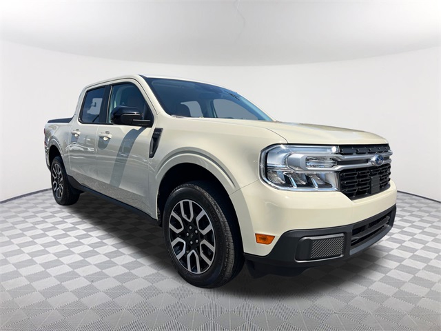 2024 Ford Maverick Lariat photo 2
