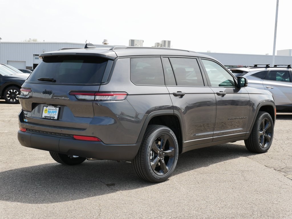 2025 Jeep Grand Cherokee Altitude X photo 2