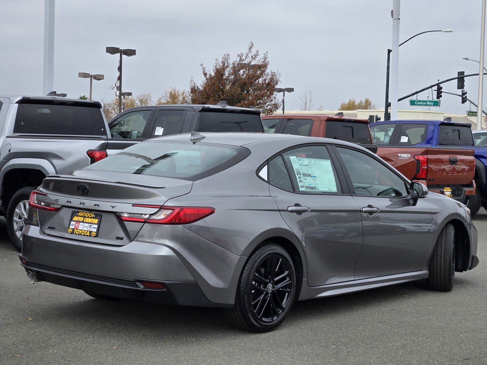 2026 Toyota Camry SE photo 2