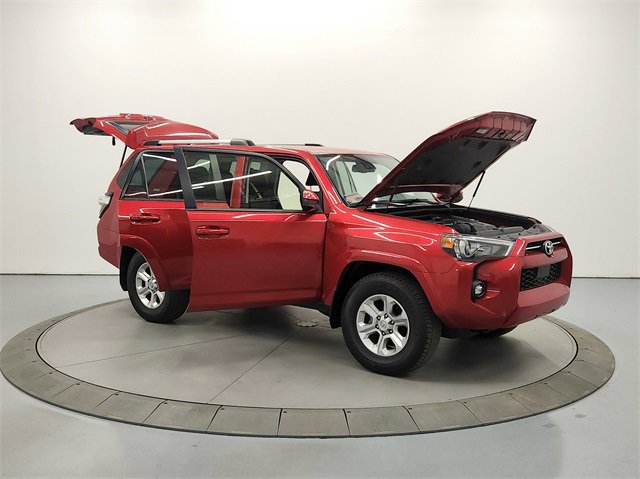 2024 Toyota 4Runner SR5 photo 8