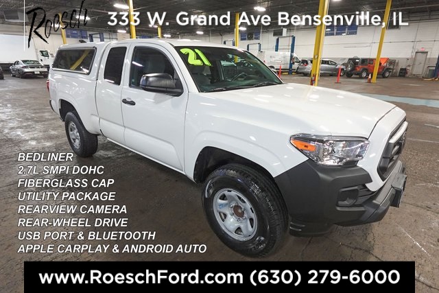 2021 Toyota Tacoma SR's photo