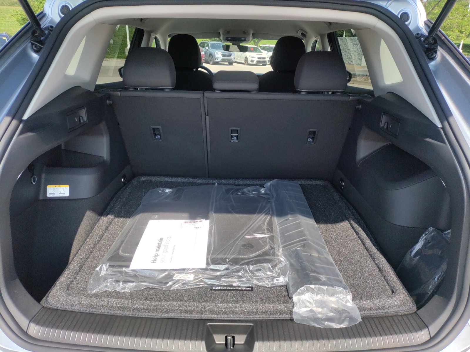 2025 Volkswagen Tiguan S photo 3