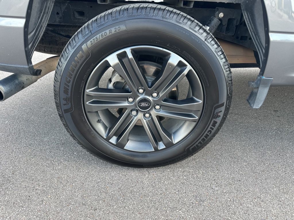 2021 Ford F-150 XLT photo 40