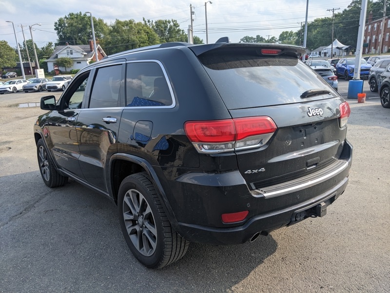 2017 Jeep Grand Cherokee Overland photo 4