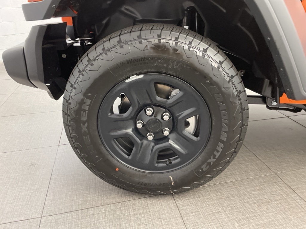 2025 Jeep Wrangler Sport photo 5