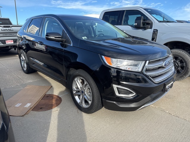 2017 Ford Edge Titanium's photo