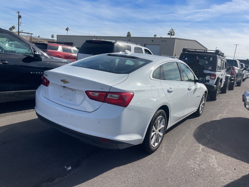 2024 Chevrolet Malibu 1LT photo 4