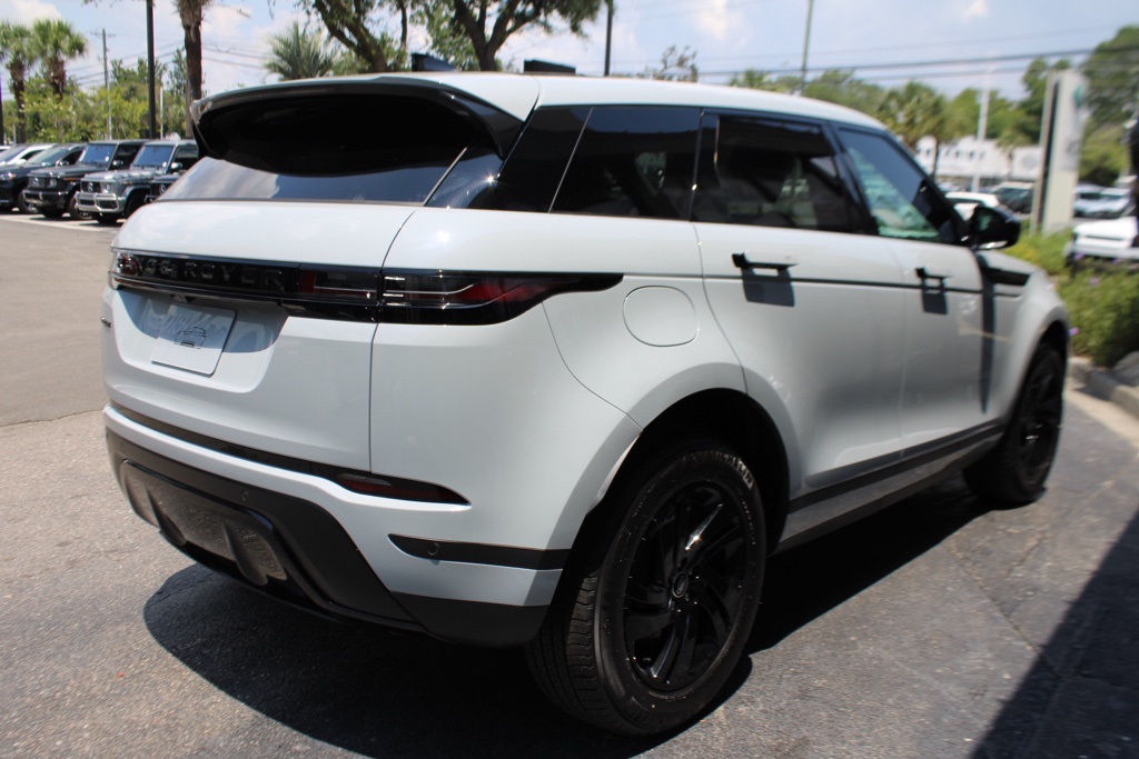 2026 Land Rover Range Rover Evoque S photo 6