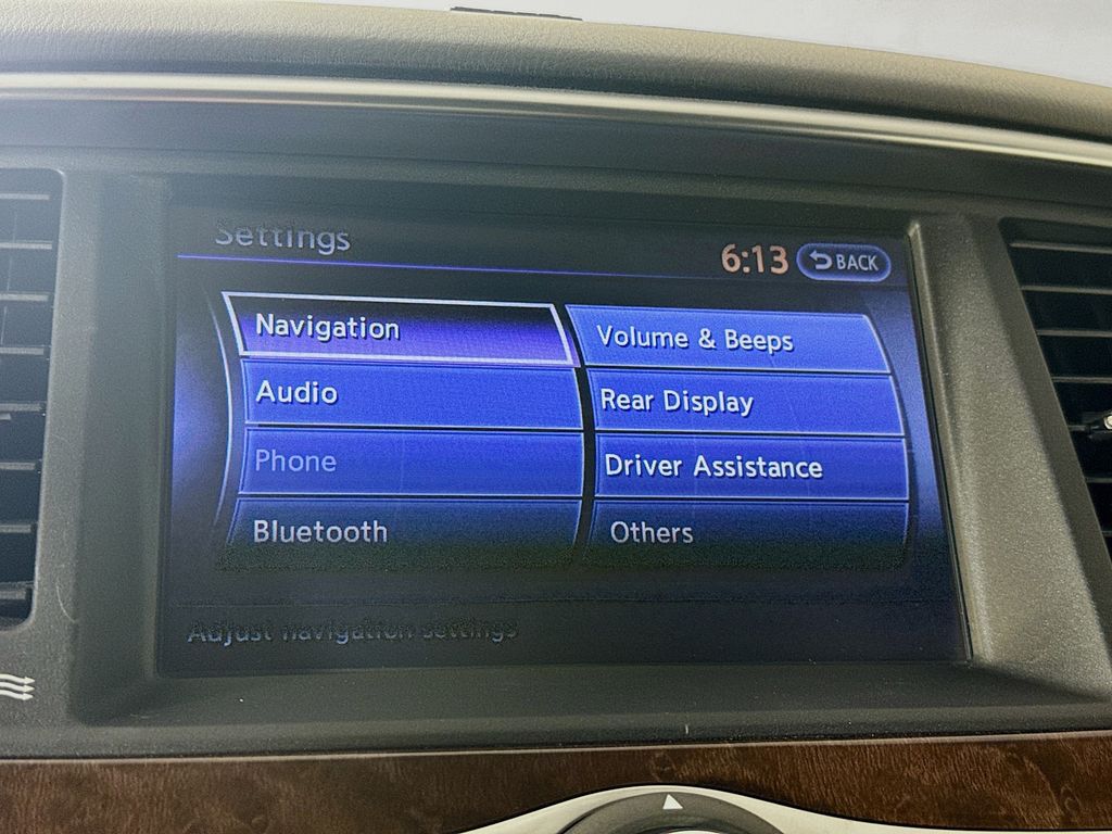 2015 Infiniti QX80 photo 13