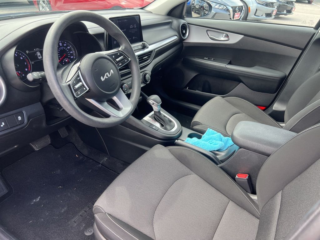2023 Kia Forte LXS photo 10