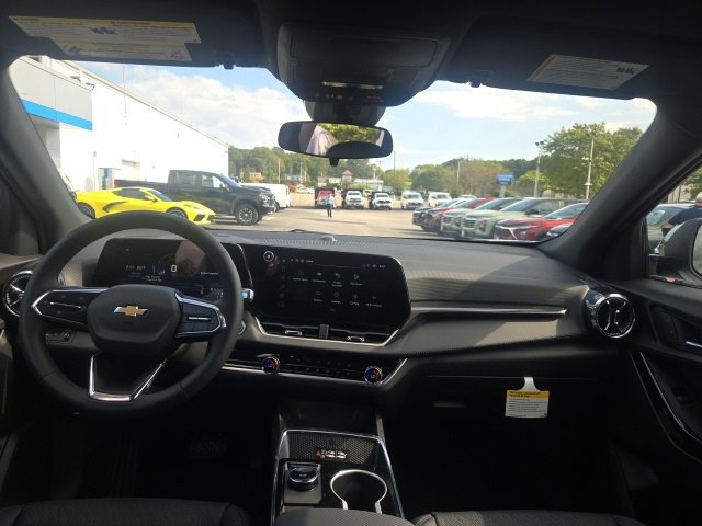 2026 Chevrolet Equinox LT photo 11