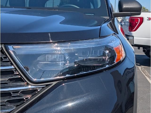 2023 Ford Explorer XLT photo 16