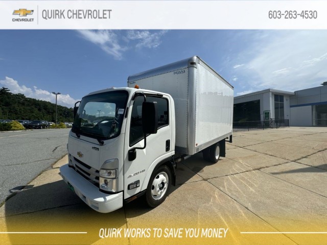 2025 Chevrolet Low Cab Forward 4500 BASE