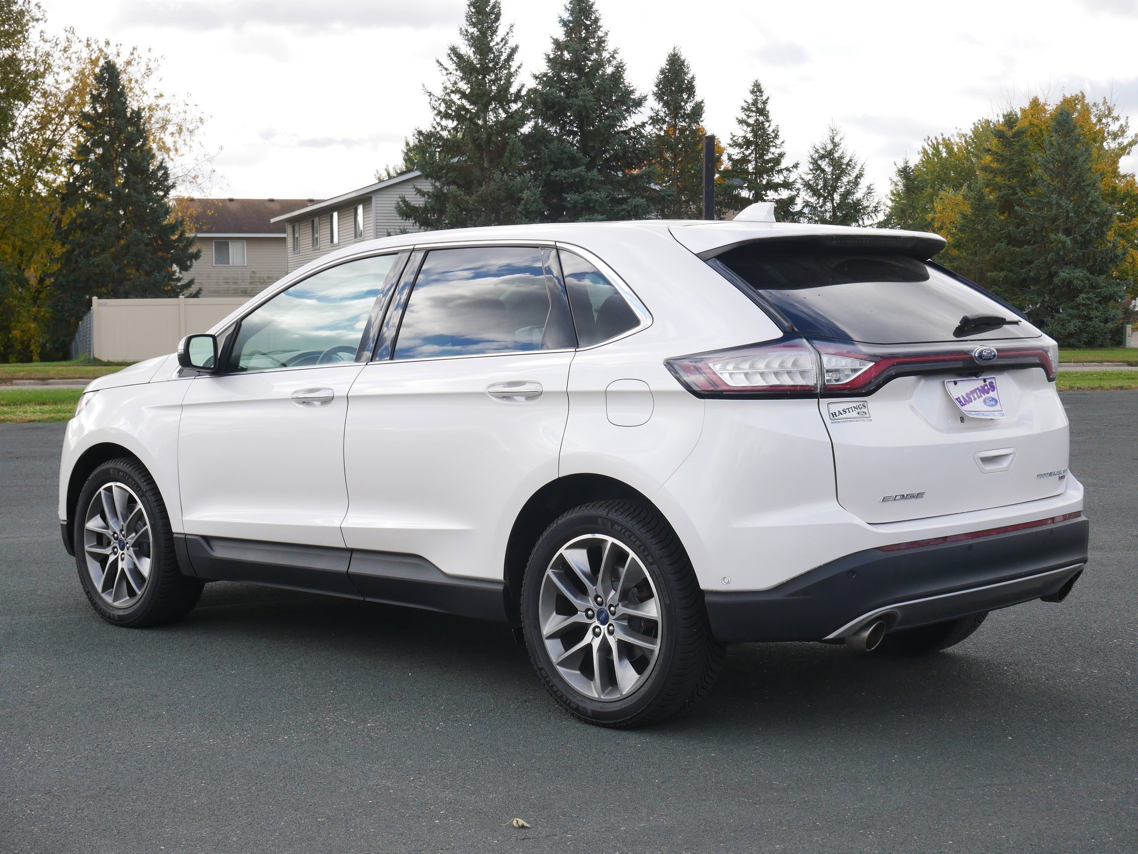 2017 Ford Edge Titanium photo 3