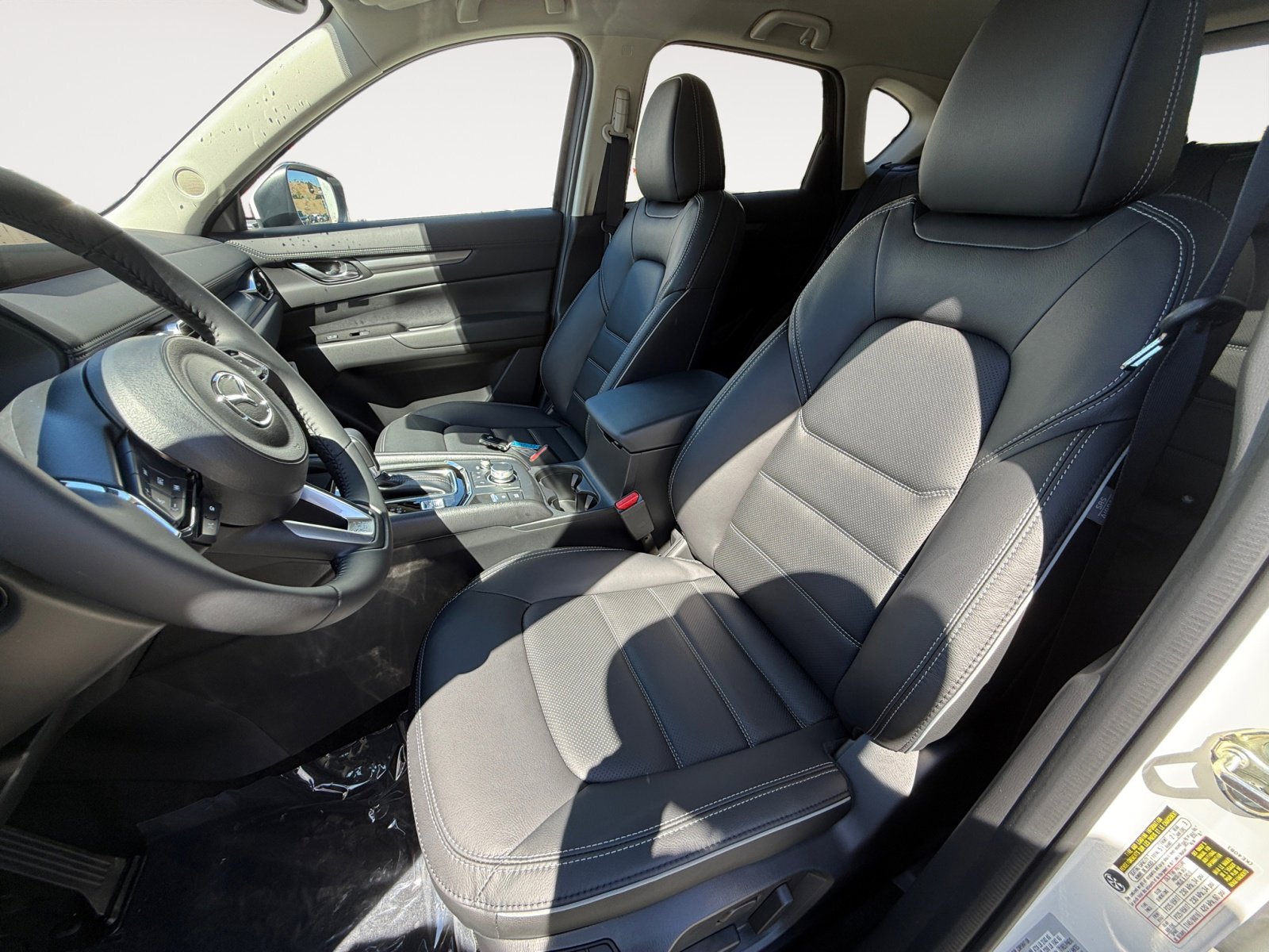 2025 Mazda CX-5 2.5 S Preferred photo 9