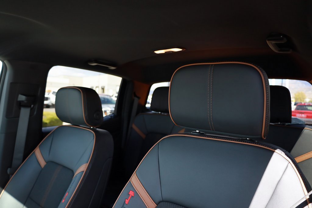 2026 Gmc Canyon AT4 photo 15