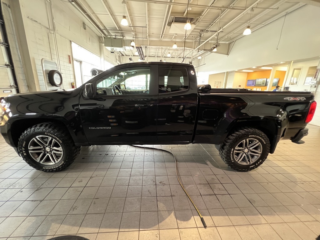 2021 Chevrolet Colorado Work Truck photo 3