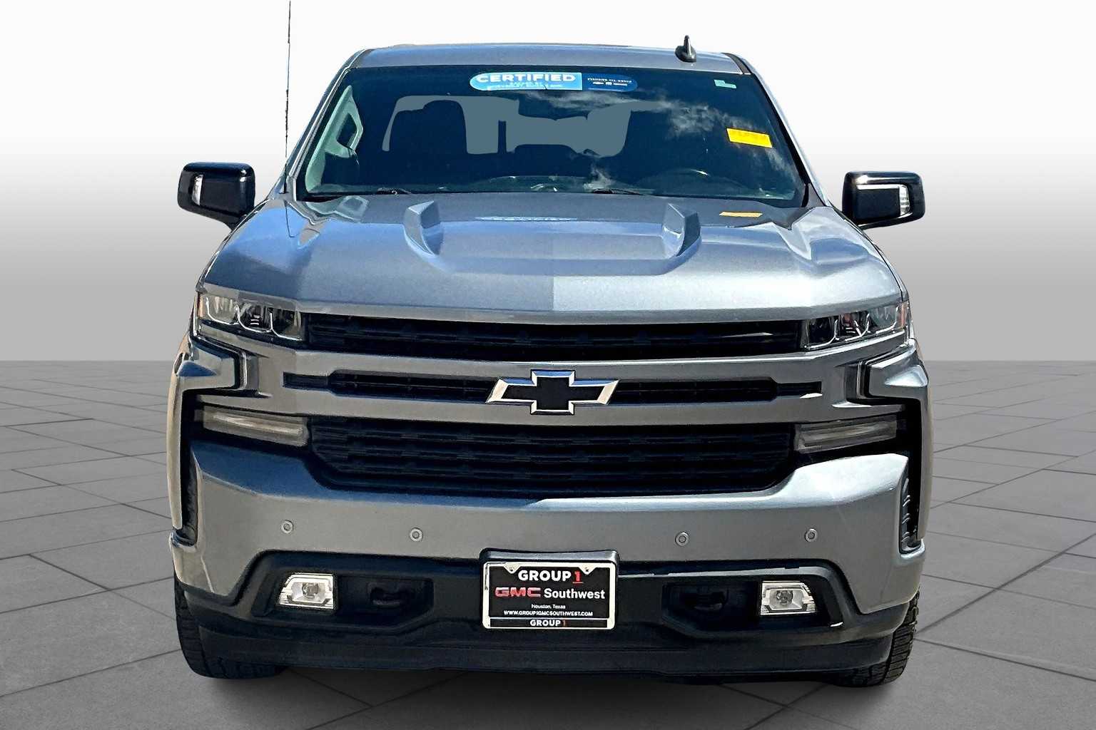 2020 Chevrolet Silverado 1500 RST photo 3