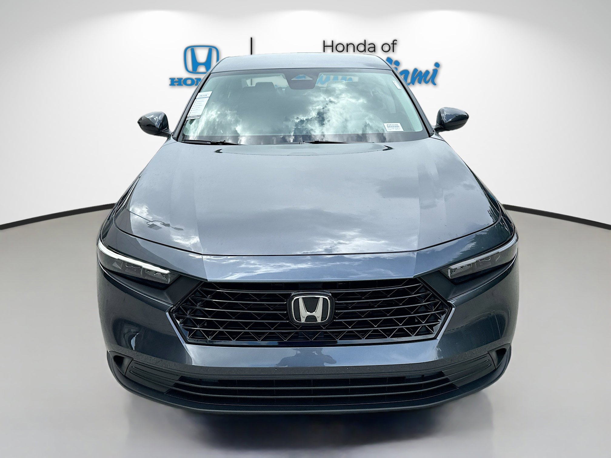2025 Honda Accord LX photo 2