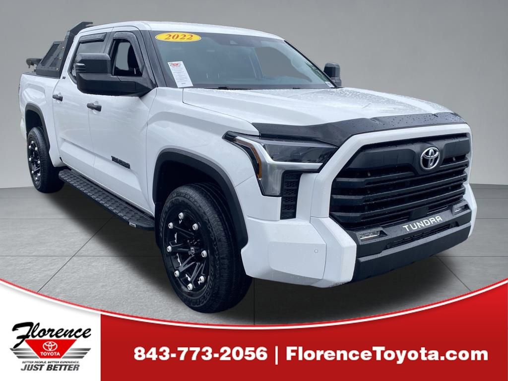 2022 Toyota Tundra SR5's photo