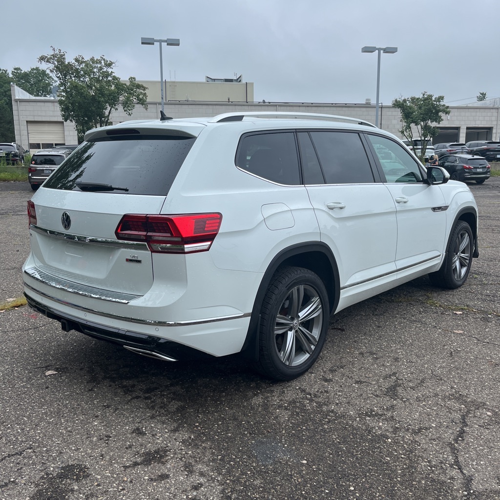 2019 Volkswagen Atlas V6 SEL R-Line photo 2
