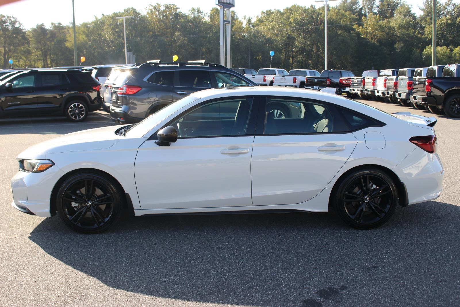 2025 Honda Civic Si photo 3