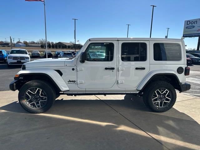 2025 Jeep Wrangler Sahara photo 2