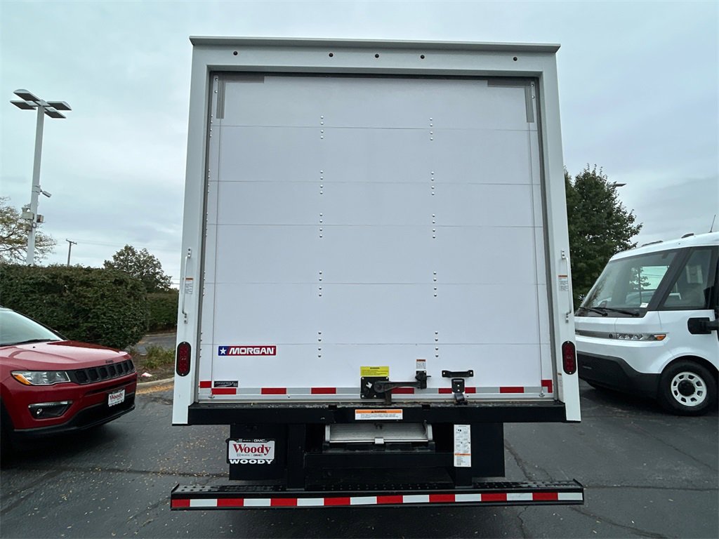 2024 FORD E-450 - Image 6