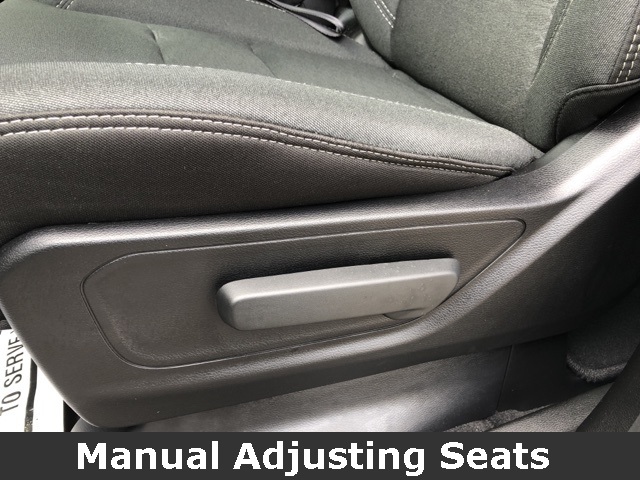 2025 Ram 1500 Tradesman photo 11