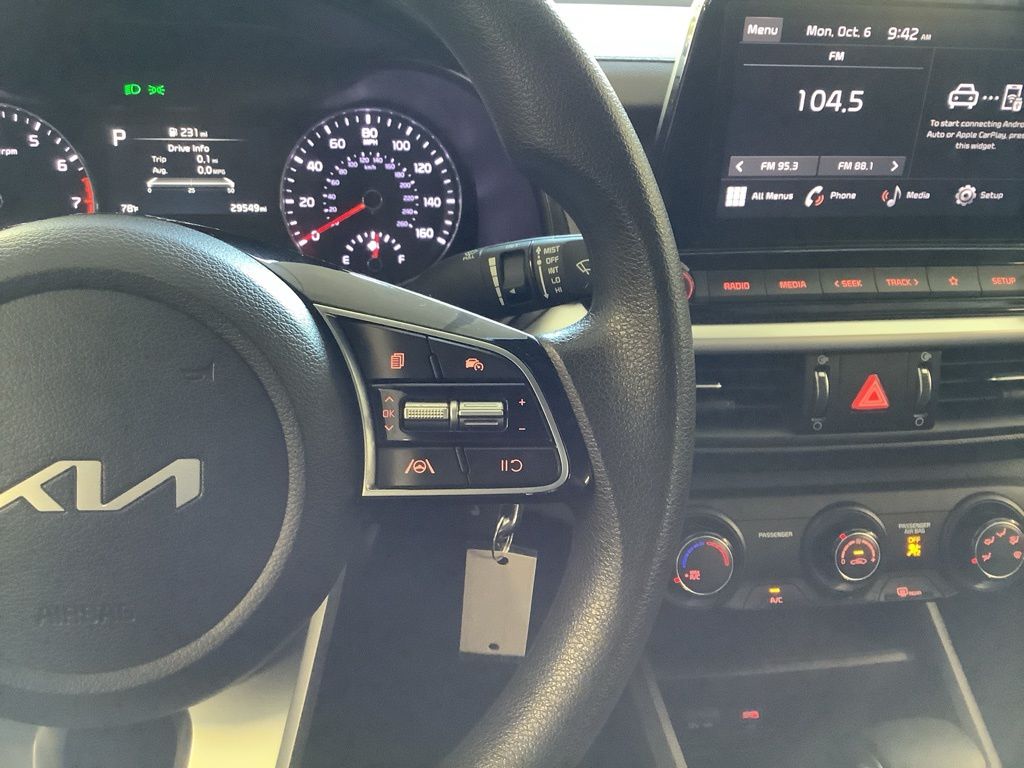 2024 Kia Forte LXS photo 11