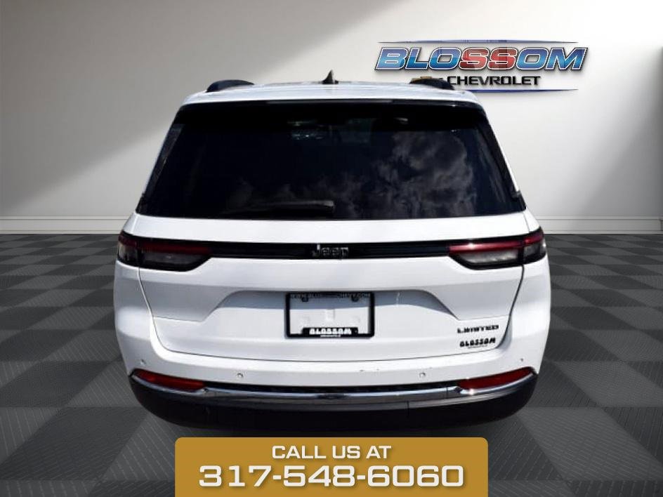 2023 Jeep Grand Cherokee Limited photo 6