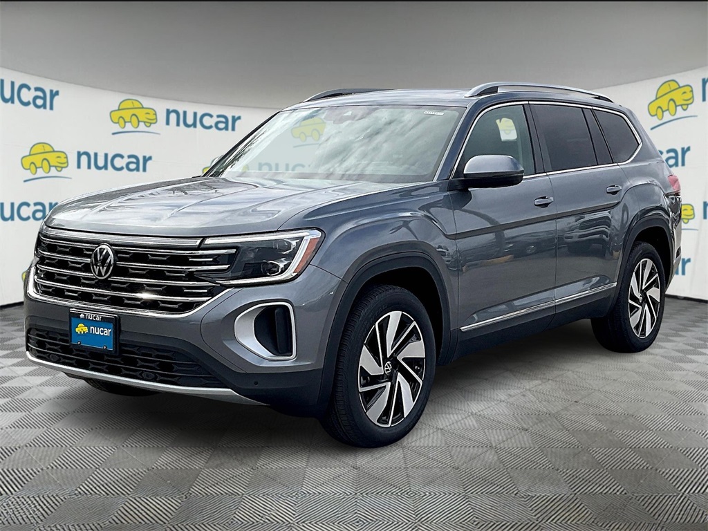 2025 Volkswagen Atlas SEL photo 3