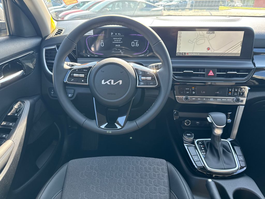 2026 Kia Seltos S photo 23