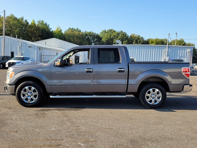 2013 Ford F-150 XLT photo 4
