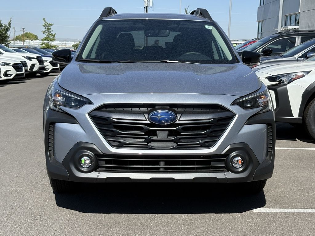 2025 Subaru Outback Premium photo 3