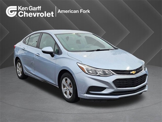 2017 Chevrolet Cruze LS's photo