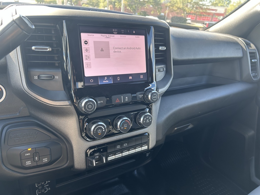 2026 Ram 2500 Tradesman photo 17
