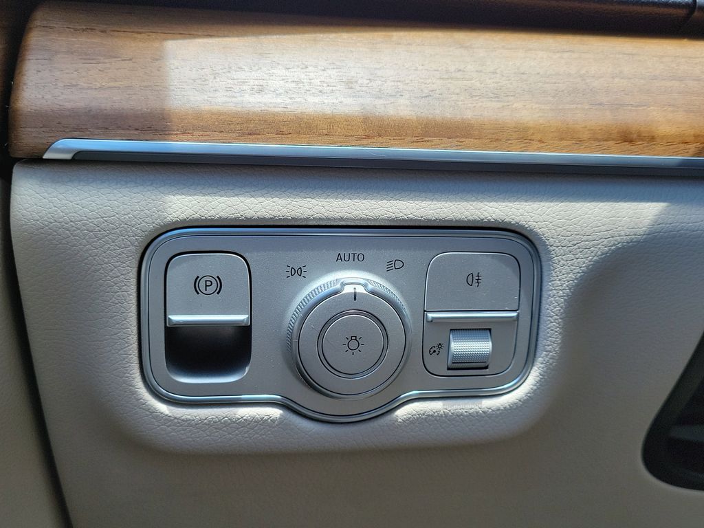 2025 Mercedes Benz GLE 350 4MATIC photo 25