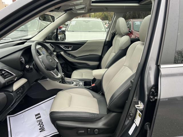 2022 Subaru Forester Limited photo 7