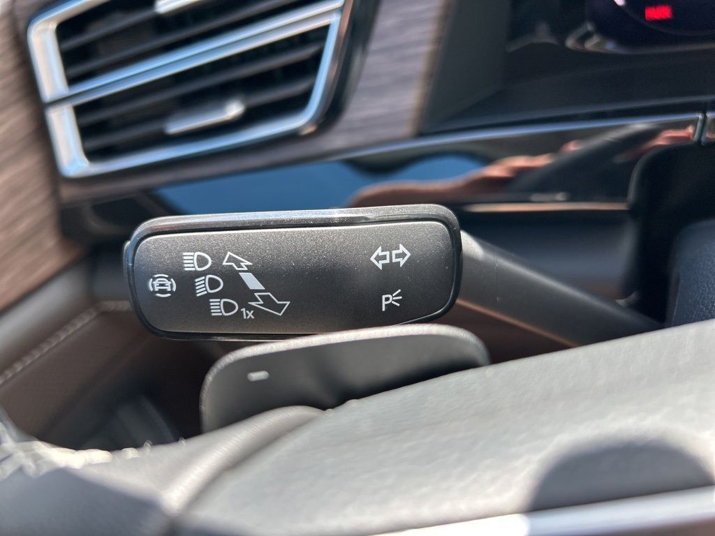 2026 Volkswagen Atlas SEL photo 23