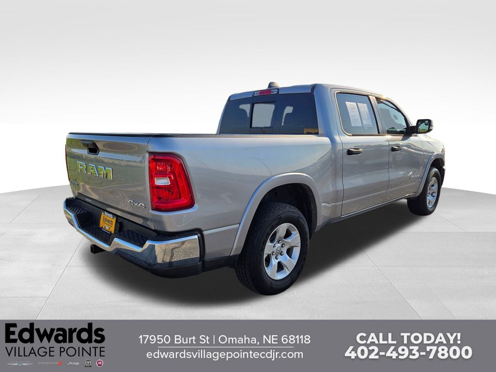 2025 Ram 1500 Big Horn Lone Star photo 3