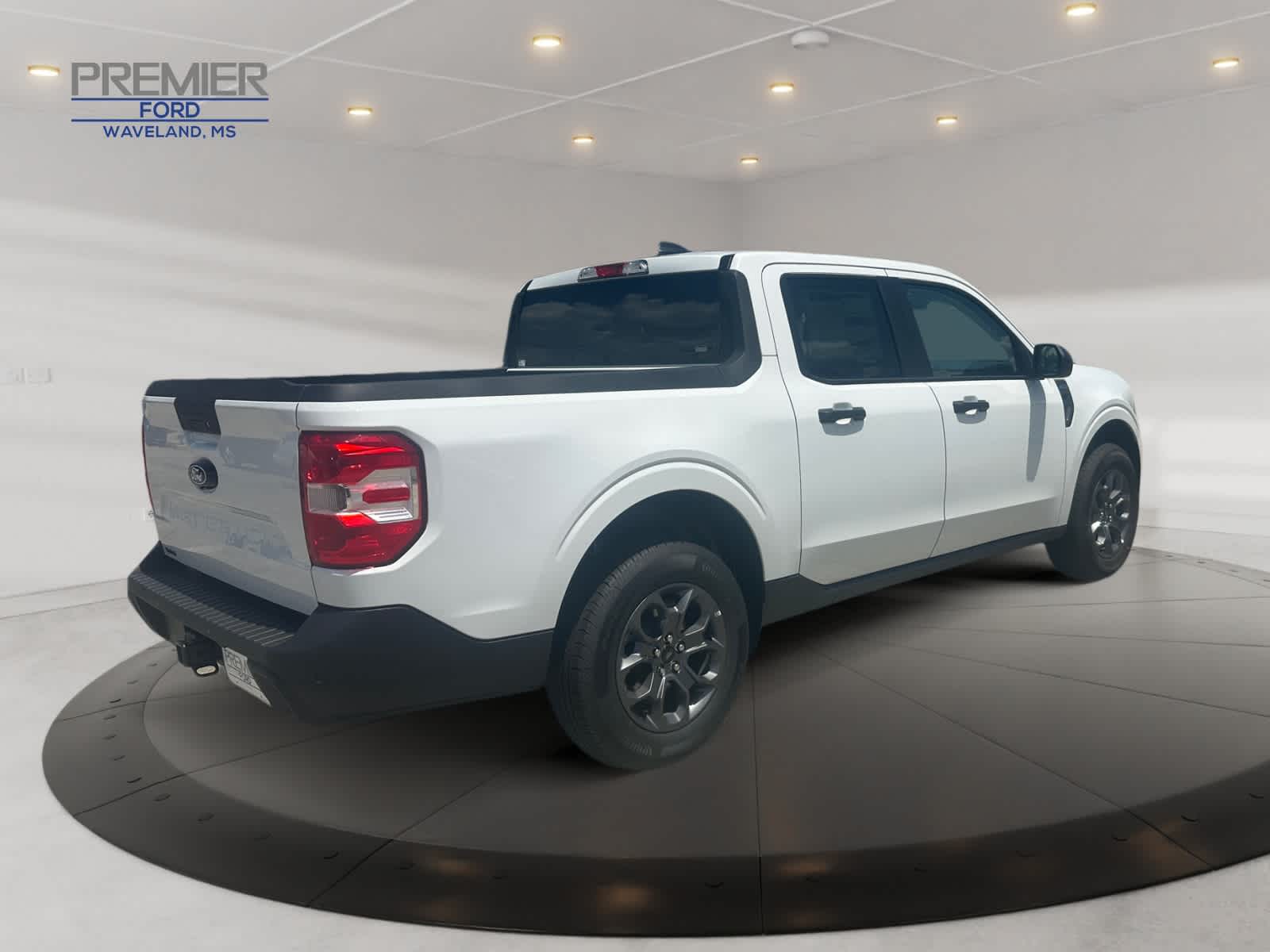 2025 Ford Maverick XLT photo 5
