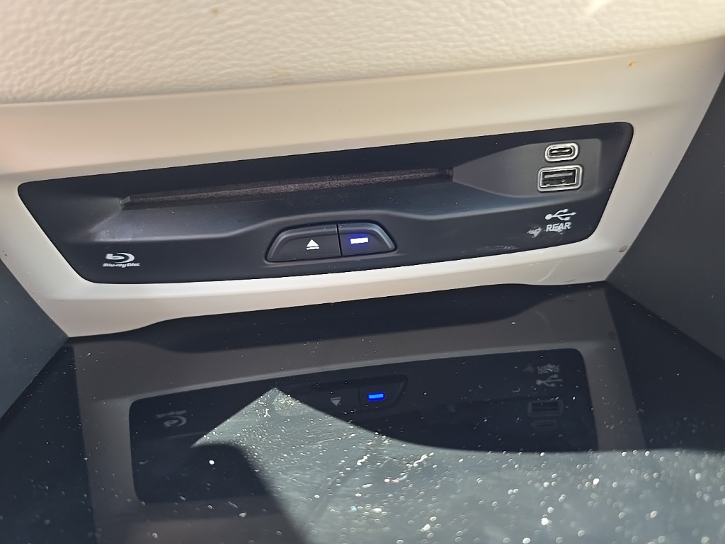 2022 Chrysler Pacifica Limited photo 62