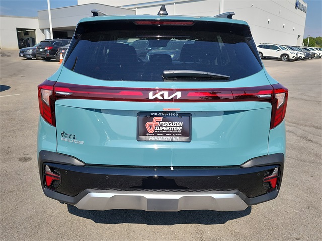 2026 Kia Seltos EX photo 2