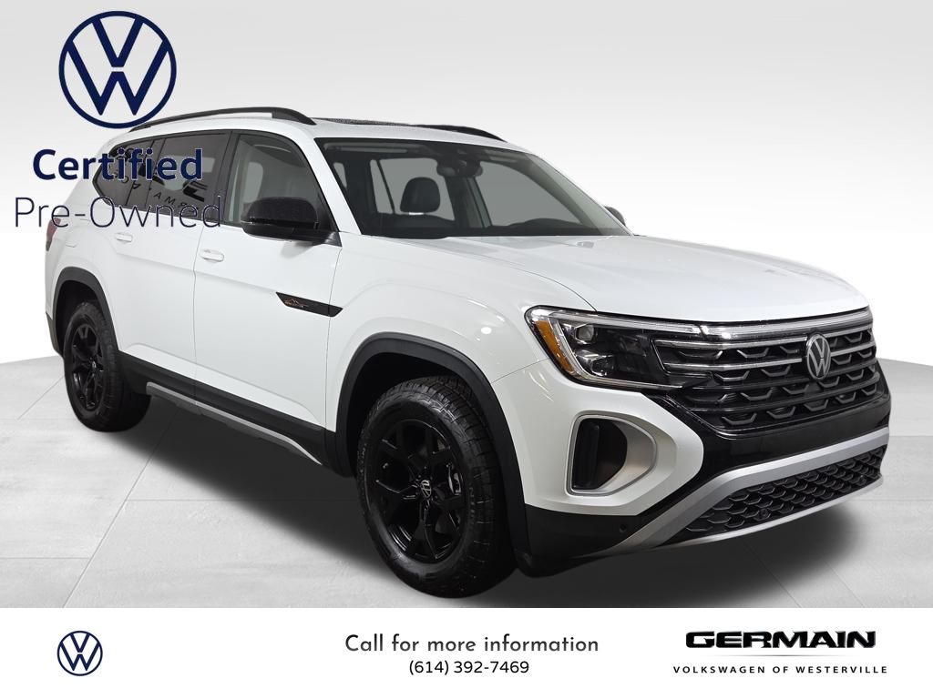2025 Volkswagen Atlas SE Technology Peak Edition photo 3