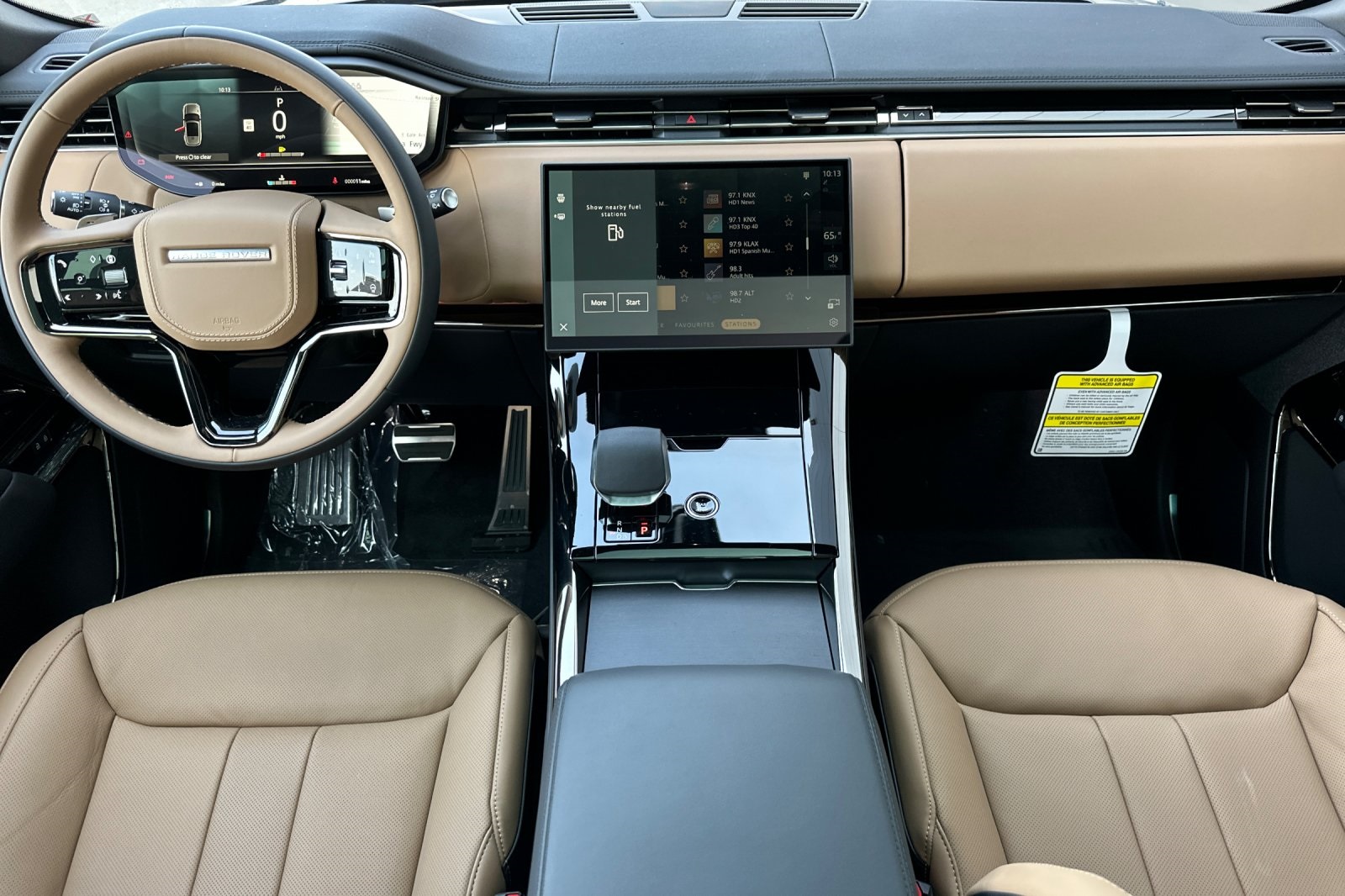 2025 Land Rover Range Rover Sport SE photo 14