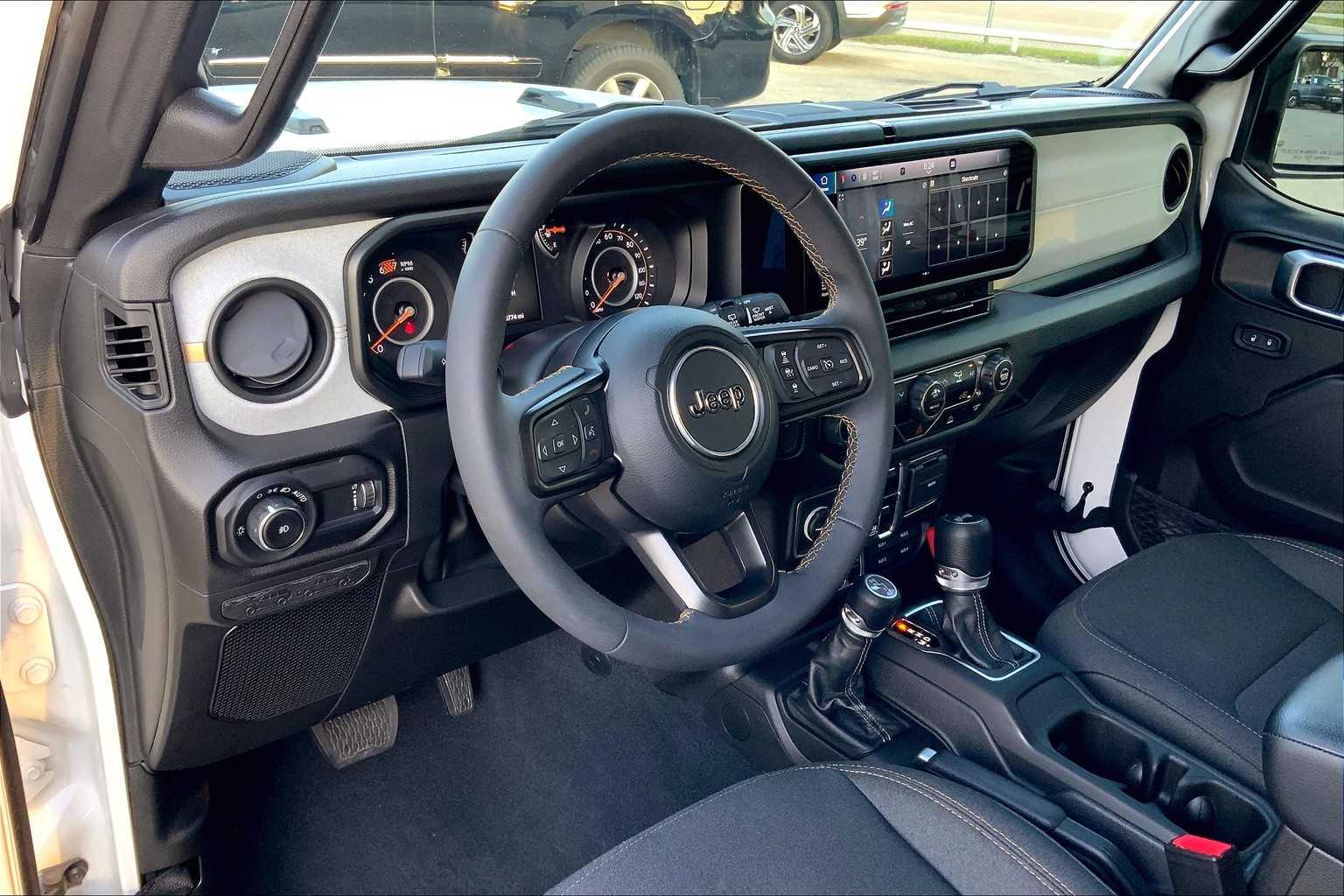 2024 Jeep Wrangler Willys photo 15