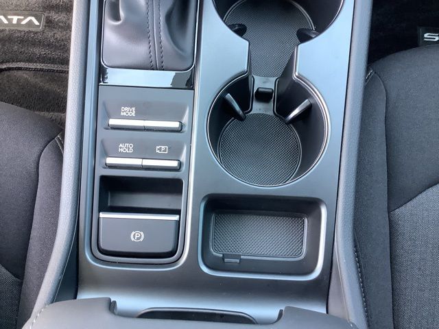 2025 Hyundai Sonata SE photo 32