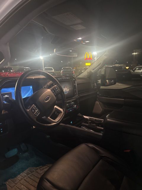 2023 FORD F-350 - Image 4