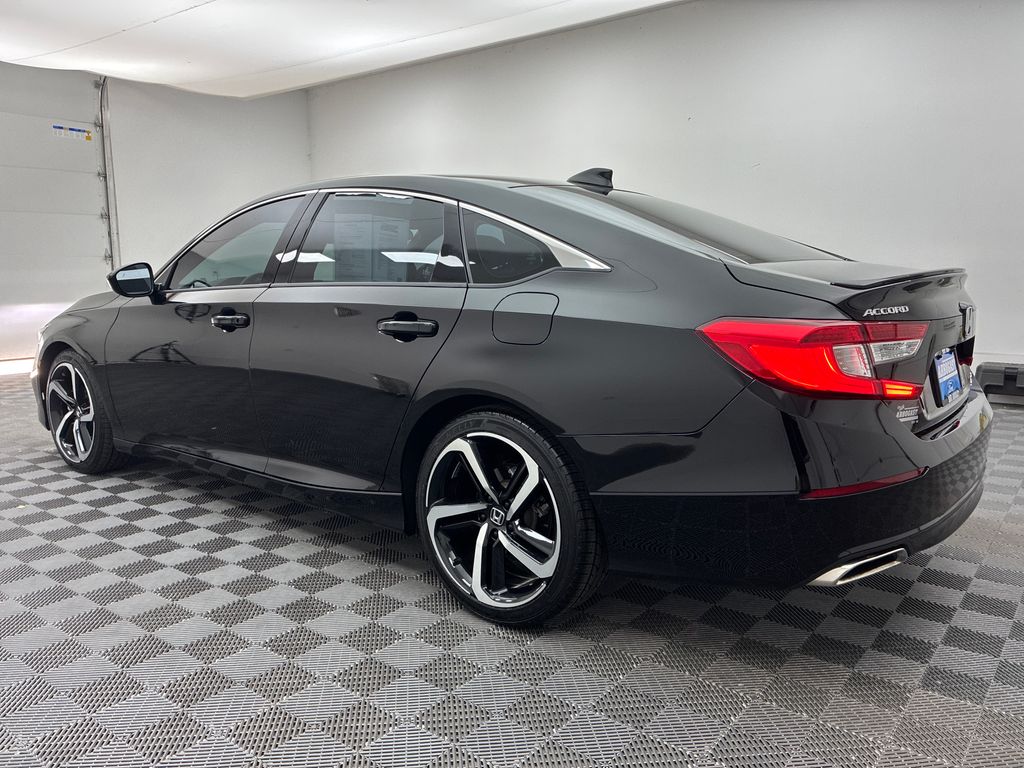 2022 Honda Accord Sport 2.0T photo 5